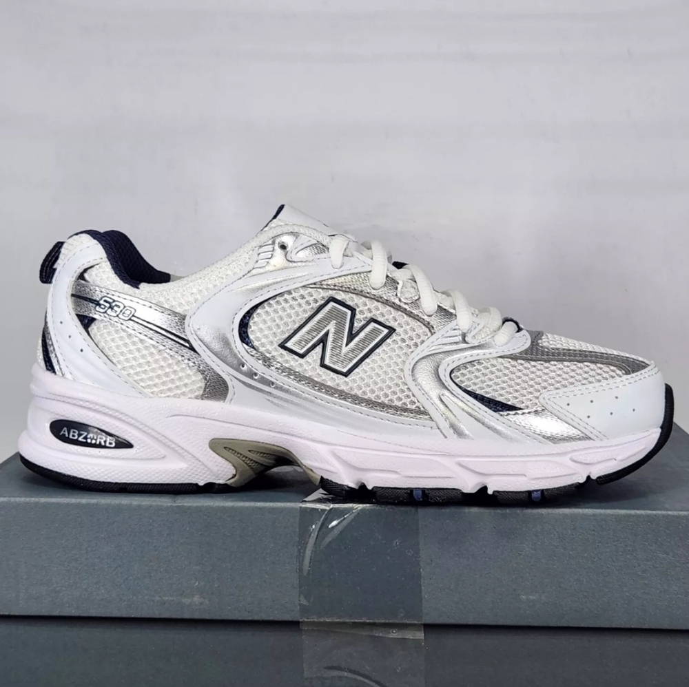 Unisex Women's New Balance 530 White Blue